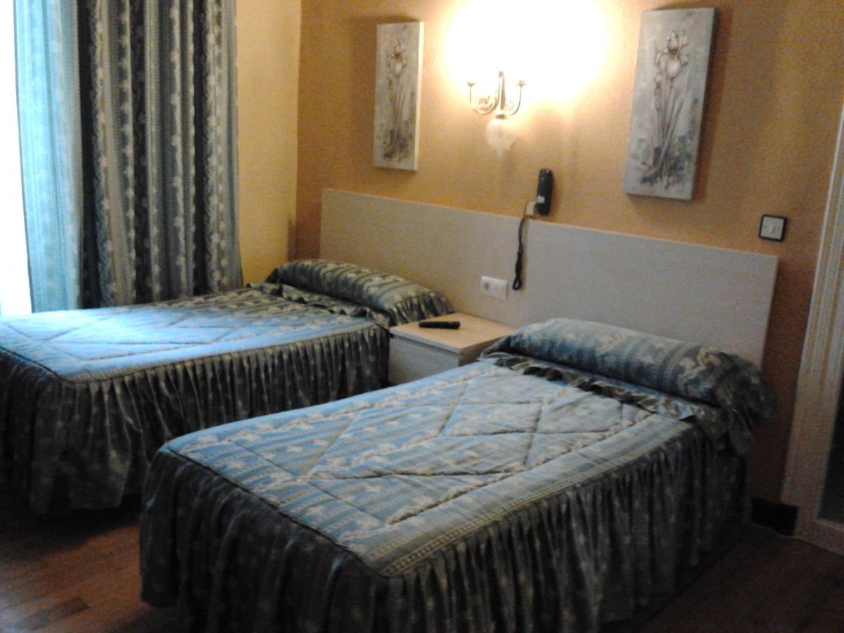 Hotel Luzon San Vicente De La Barquera Luaran gambar